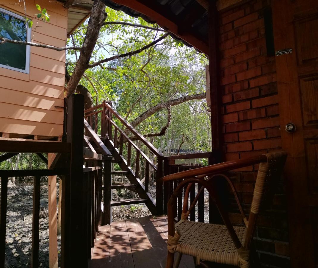 Api-Api Eco Chalet Pantai Kok Eksteriør billede