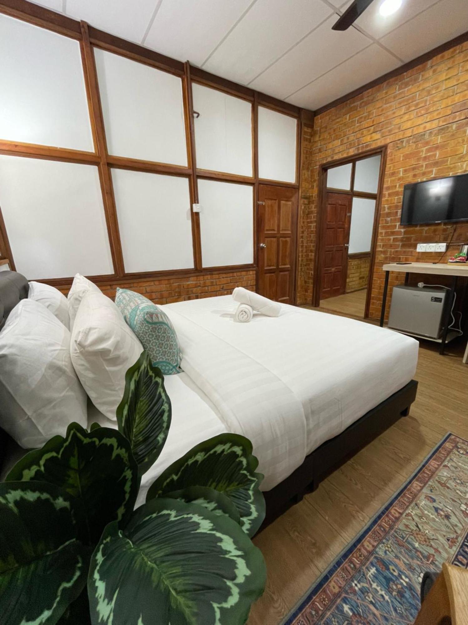 Api-Api Eco Chalet Pantai Kok Værelse billede